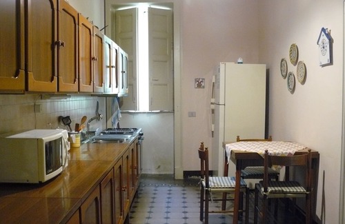 Milo Villa | Typical charming villa surrounded by nature and old trees