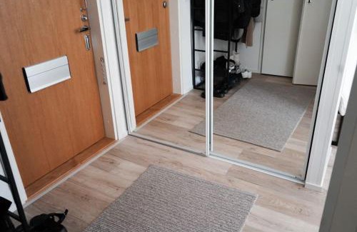 Salo Apartment | Tyylikäs hyvin varusteltu asunto. Oma autopaikka.