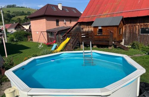 Cierny Balog House | U deda a starkej