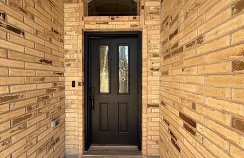 Edinburg House | U Patio Oasis - 3 br - 2 bth