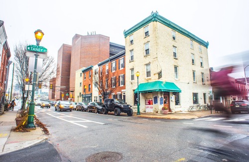 Devil's Pocket Apartment | U2R COZY Studio walk to CHOP,UPENN,HUP,Rittenhouse