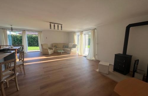 Hronov House | Ubytování Na Louce