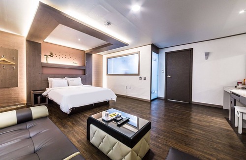 Sam-dong Hotel | Uiwang Luxury