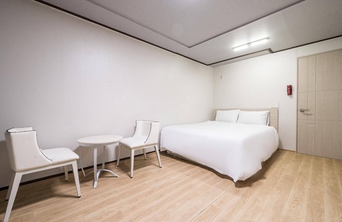 Chinha Hotel | Ulsan Jinha Pataya