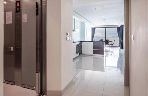 North Pattaya Apartment | Ultimate Luxury in New High Rise Tower