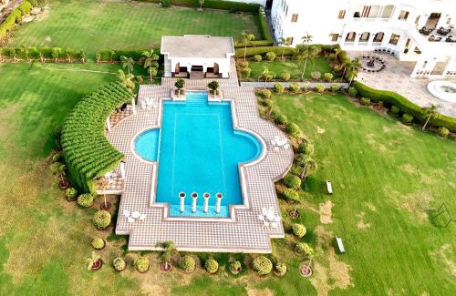 Rajawas Resort | Umaid Farm Resort- A Legancy Vintage Stay In Jaipur