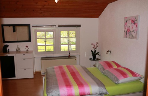 Goumois Apartment | Un petit coin de Paradis... aux Enfers !