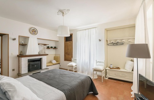 Castiglione della Valle Other | Un Petit Paradis