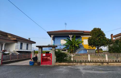 Roata Rossi House | una stanza per viandanti