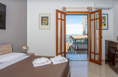 Sferracavallo Bed & Breakfast | Una Terrazza sul Golfo
