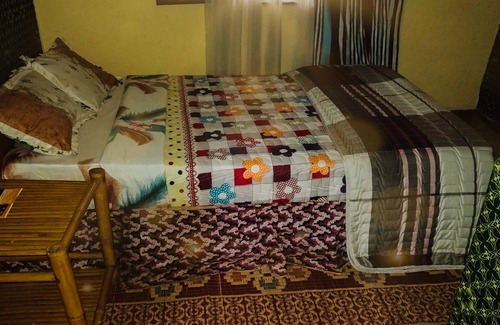Kinigi Cabin | Under Volcanoes View Guest House