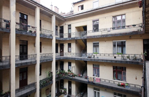 Belso-Ferencvaros Apartment | Unique and central apartment in a quiet side street