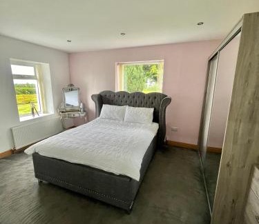 Crumlin House | Unique countryside stay