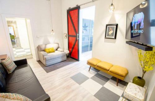 Cole House | Unique denver loft in rino art district