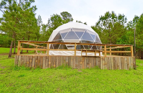 Douglassville Cabin | Unique Glamping Dome in East Texas