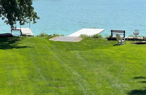 Beaver Dam Apartment | Unique Lake Condo W/Walking distance from downtown amenities