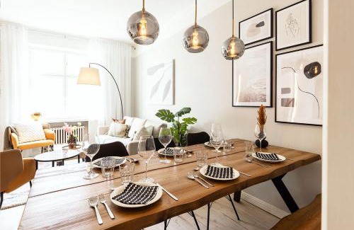 Kamppi Apartment | Unique & Scandinavian Suite - Sauna, Center, Metro