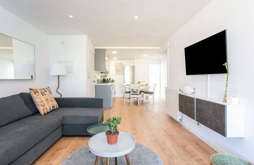 Castelldefels Apartment | Unique Sea views & Beachfront Apartment
