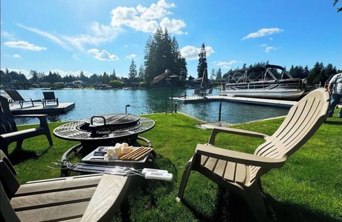 Bonney Lake House | Unique stay where Camper meets resort. Lake front and countless amenities.