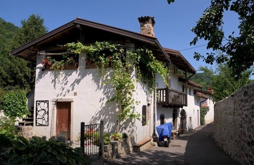 Kanal House | Unique Turret house in the town of Kanal.