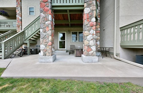 Birchwood Apartment | Unit 109 2 BDRM 2 BA condo