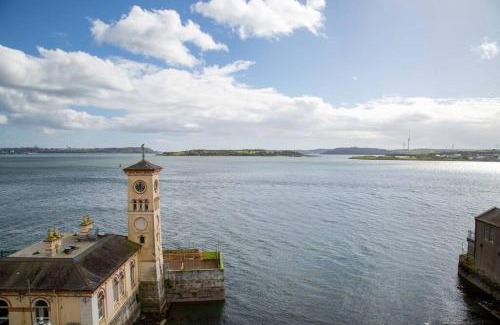 Cobh Apartment | Unit 6 Penthouse Apartment With Harbour & Island Views