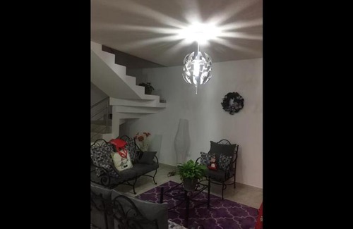 San Agustin Tlaxiaca House | Universidades & Unifut a la mano