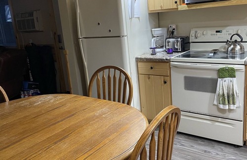 Athelstane House | Unplug and Relax in the Great Northwoods!