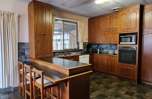 Panorama House | Unrivalled Views With Family Convenience