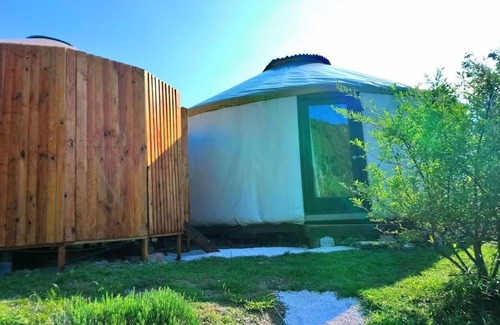 Rochebrune Cottage | Unusual stay in a contemporary yurt