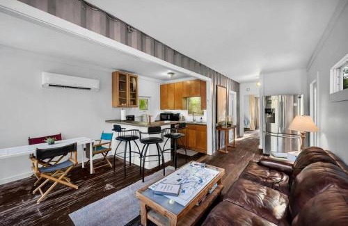 Jupiter Farms House | Upcycled Shipping Containers Transformed into a Glamping Home for a Unique Florida Vacation