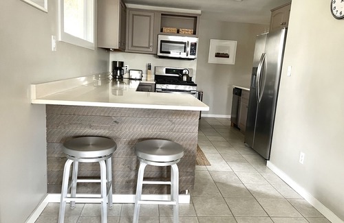 Lafayette Cottage | Updated, 2 Bedroom Cottage, close to Boulder