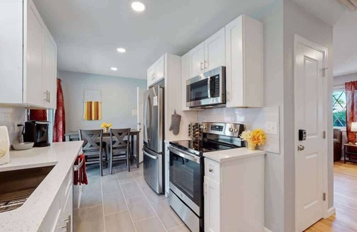 Dupont House | Updated Family Unit with Two King Beds