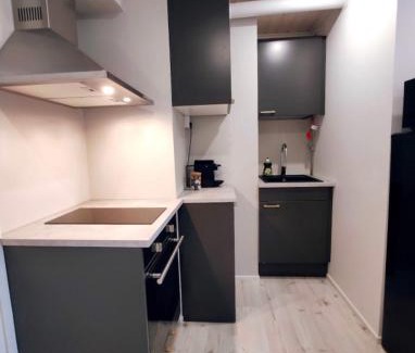 Vaasa Apartment | Upea moderni pieni yksiö rauhallisella sijainnilla - itsepalvelukirjautuminen - SELF CHECK-IN
