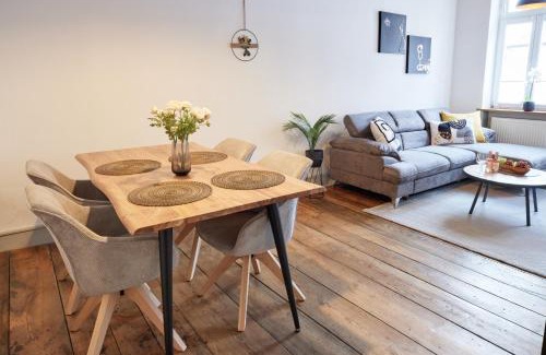 Neustadt an der Weinstrasse Apartment | UPPER ROOM Altstadt-Apartment im Herzen der Pfalz