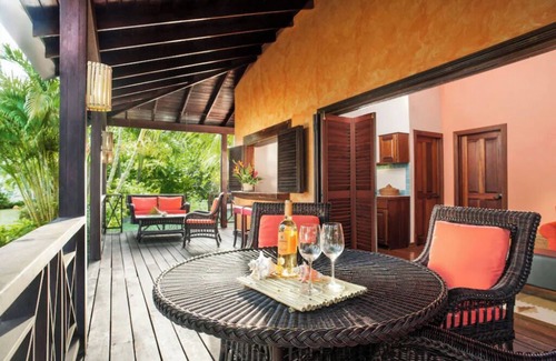 St. George's Cottage | Upper Floor Suite One-Bedroom