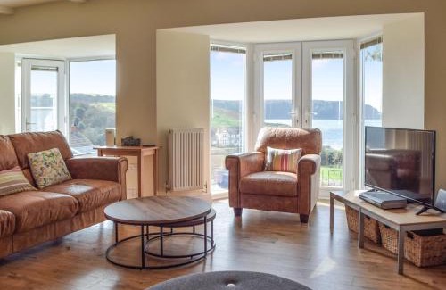 Little Haven House | Upper White Gates