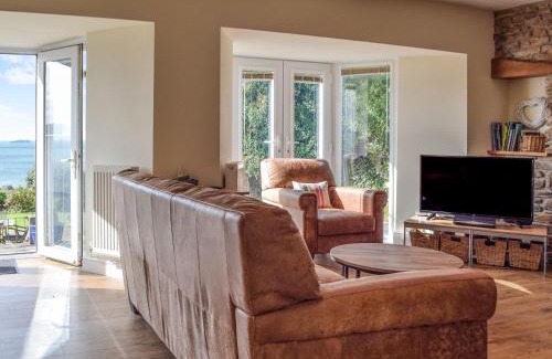 Little Haven House | Upper White Gates
