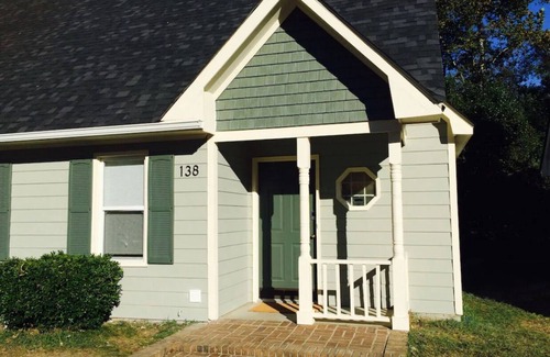 Rosewood House | Upscale And Urban In The City