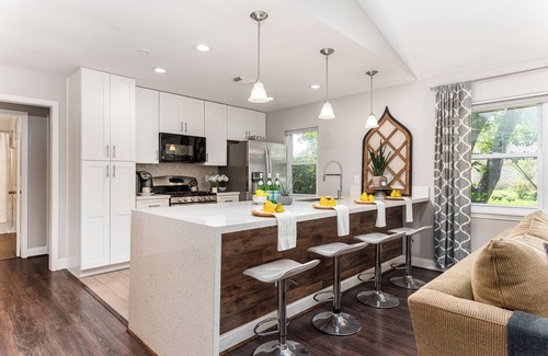 Barker House | Upscale Haven - Great Southwest Equestrian Center