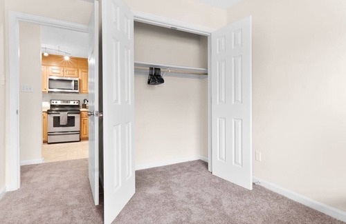 Crabtree Apartment | Upscale King 3 Bed Suite—Mins to Downtown Raleigh!