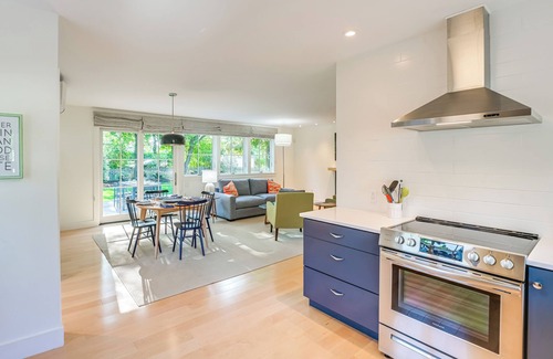 Southwest Harbor House | Upscale Southwest Harbor Retreat - Dog Friendly!