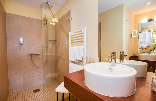 Varel Hotel | Upstalsboom Landhotel Friesland