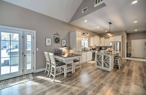 Owls Head House | Upstate Hideaway Hot Tub,Atv,skiing,snowmobiling, hiking,relaxing,heated garage