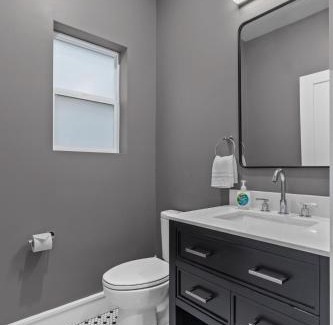 The Gate House | Uptown Elegant Escape | JZ Vacation Rentals