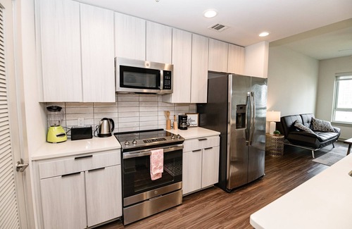 Third Ward Apartment | Uptown Furnished Apartments near BOA Stadium by RedAwning