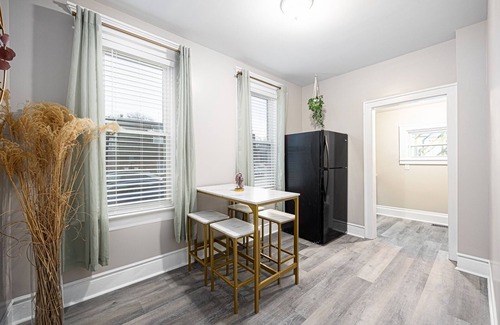 University District Apartment | Urban 1BD 1BA Apartment Near OSU