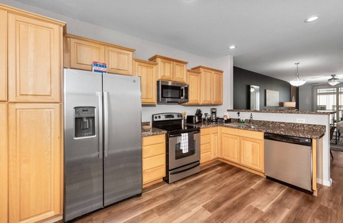 Tempe Apartment | Urban 2BR-Pool,Parkng,NearASU,Mill Ave&Cmelbck Mtn