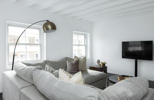 Bayswater Apartment | Urban Bourbon at Notting Hill