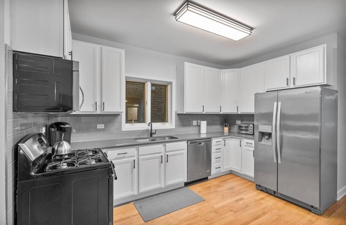 West Town Apartment | Urban Fab!